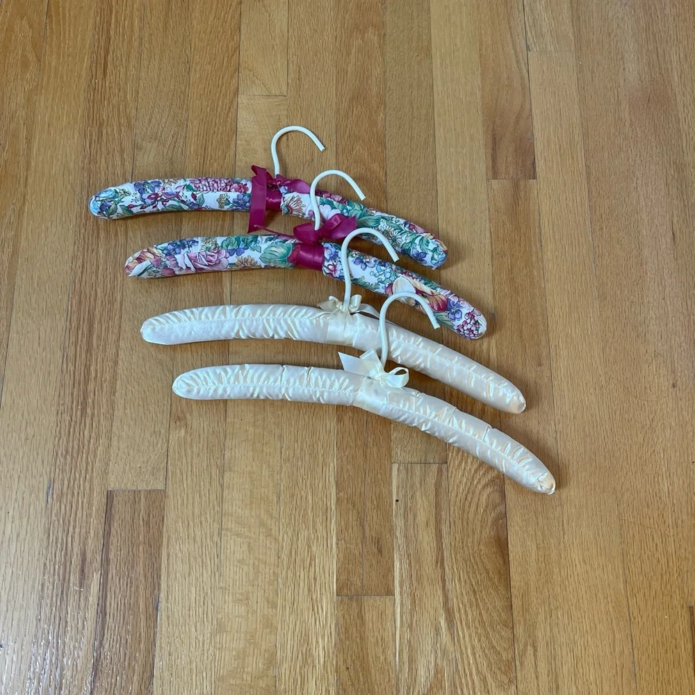 Satin Padded Hangers set of 4
